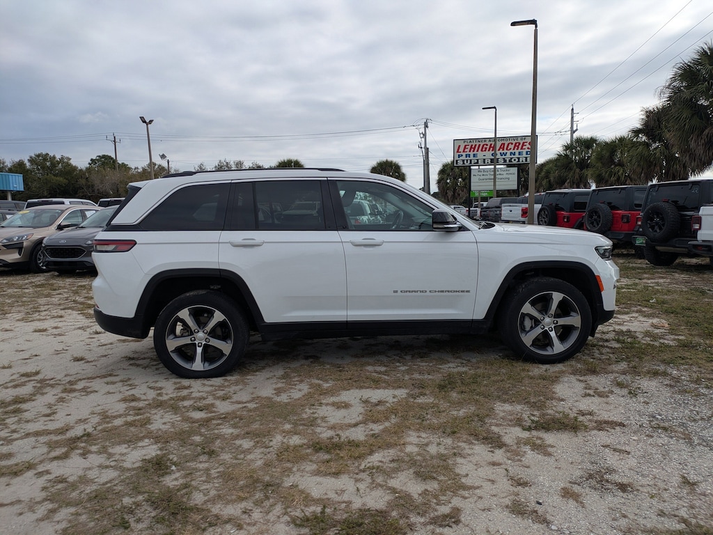 Used 2023 Jeep Grand Cherokee Limited Limited 4x4