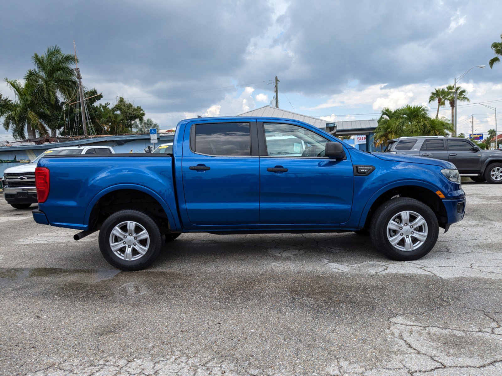 2019 Ford Ranger XLT photo 2