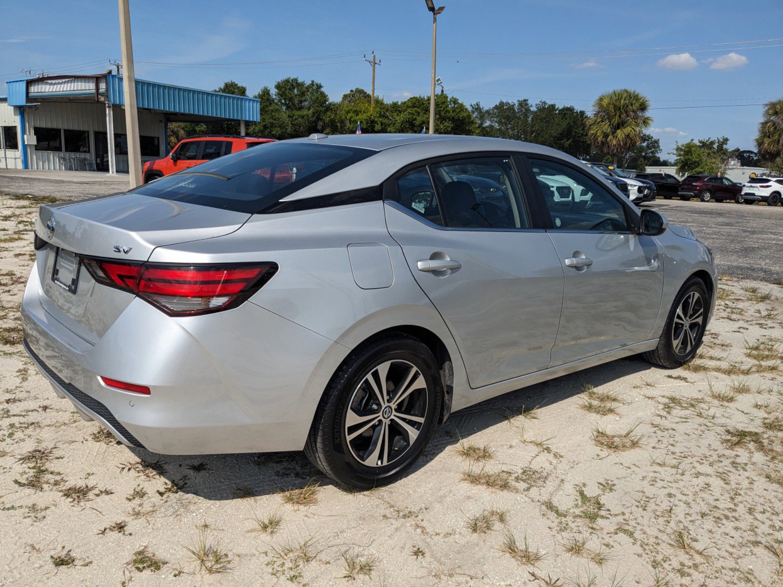 2023 Nissan Sentra SV photo 4