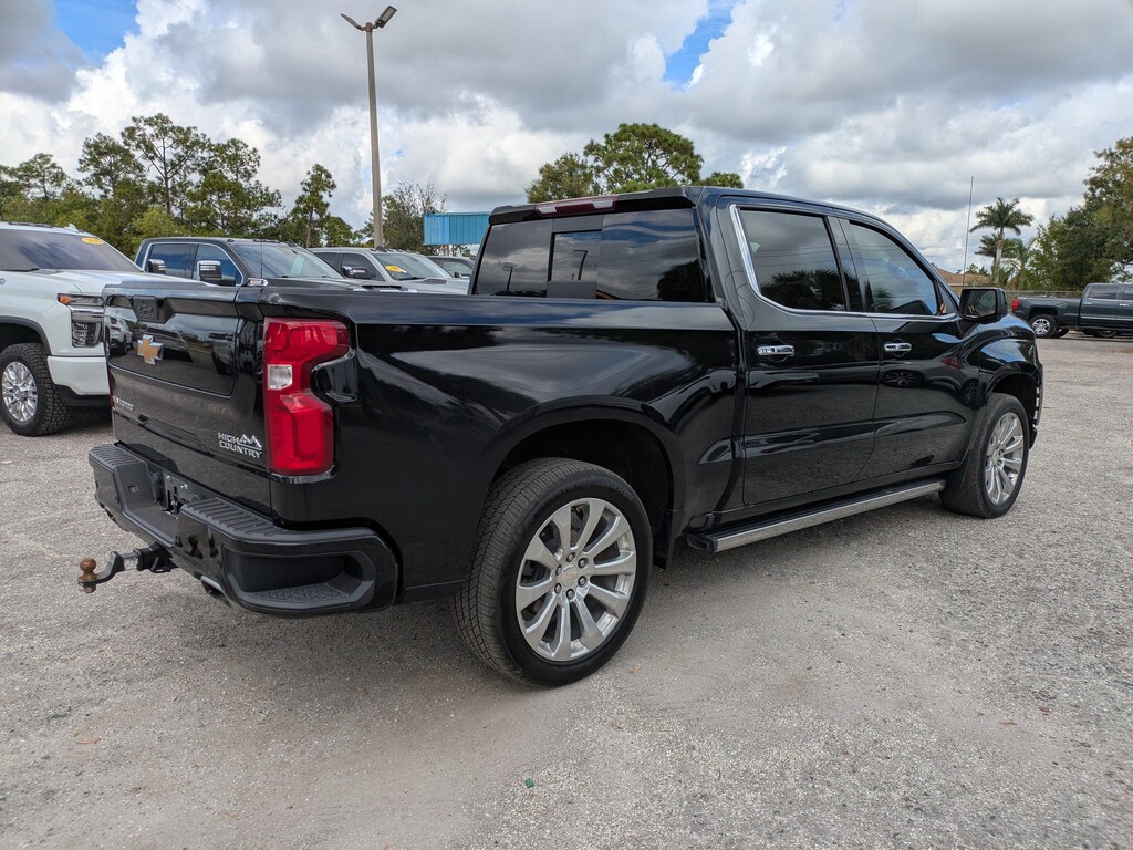 Used 2022 Chevrolet Silverado 1500 LTD High Country 4WD Crew Cab 147 High Country