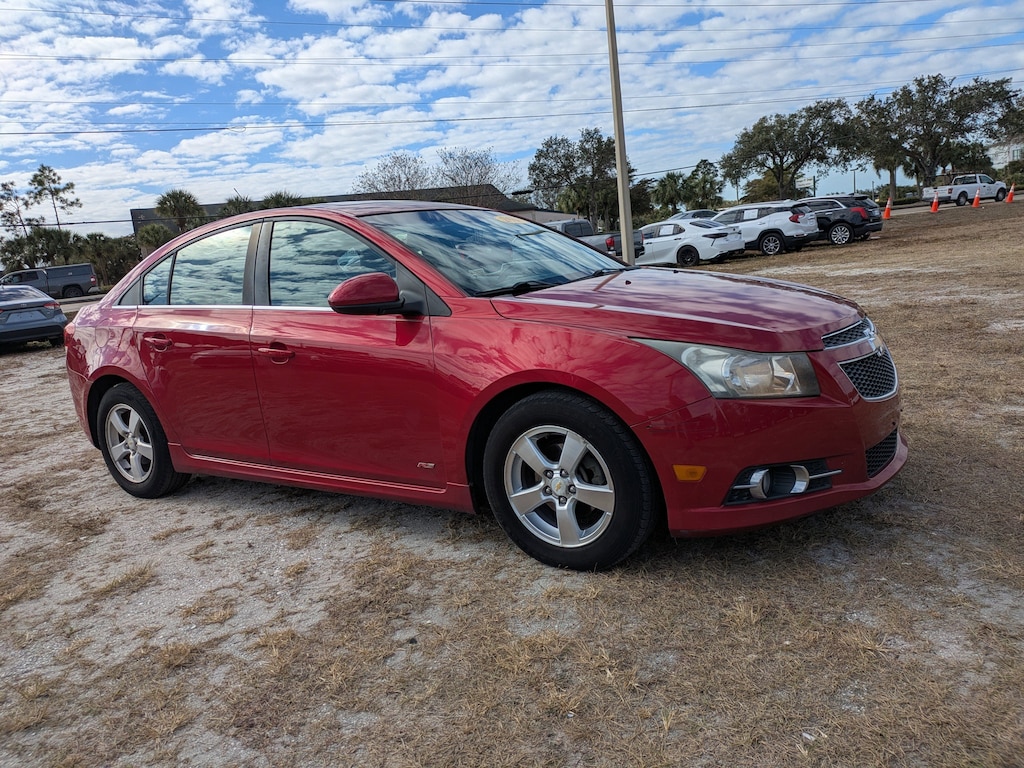 Used 2011 Chevrolet Cruze LT with 2LT Sedan