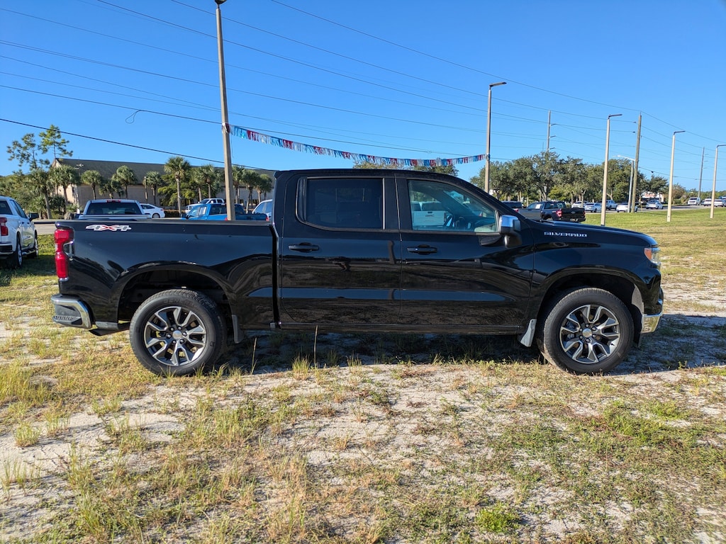 Used 2023 Chevrolet Silverado 1500 LT 4WD Crew Cab 147 LT w/2FL