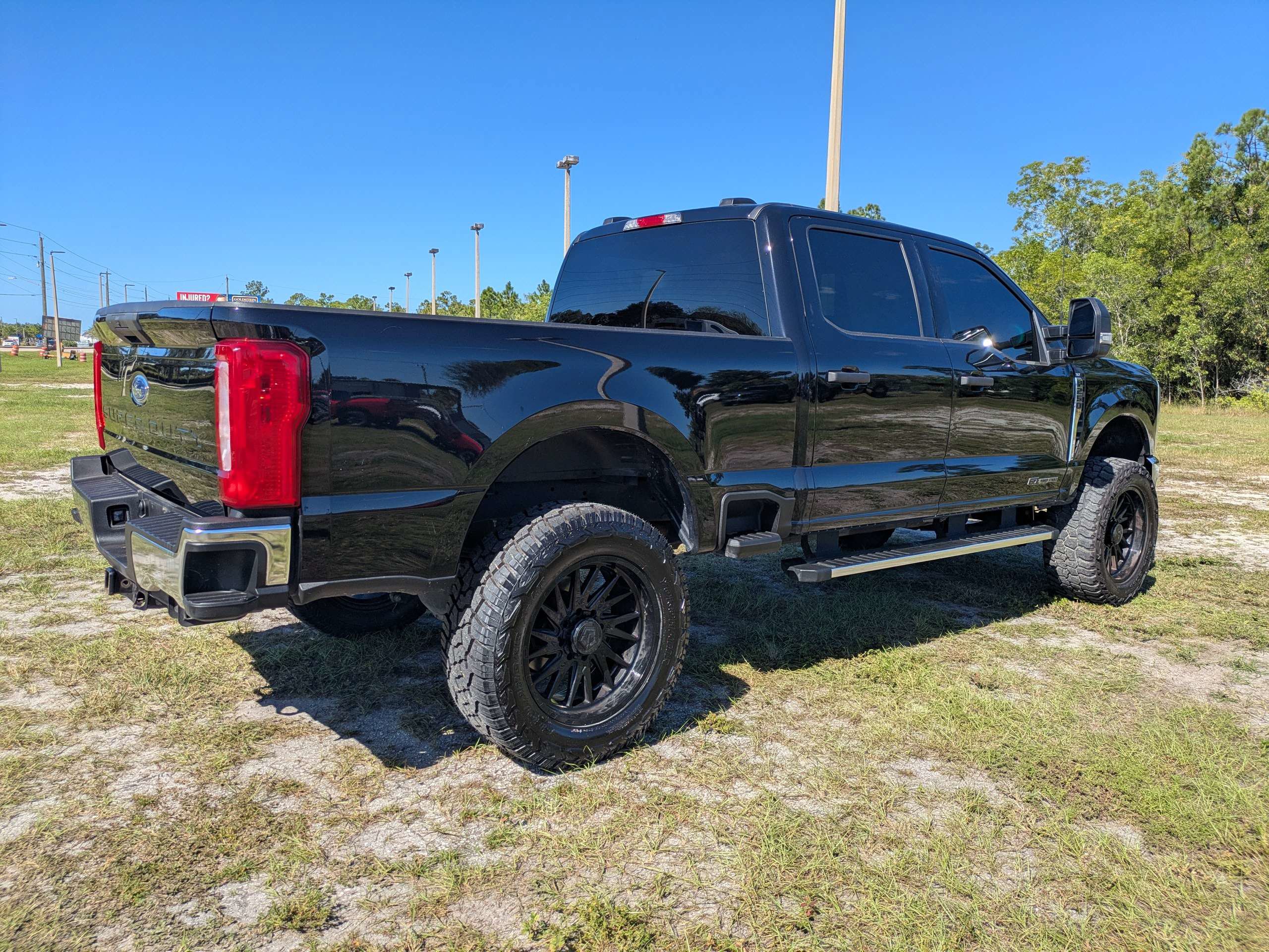 Used 2025 Ford Super Duty F-250 SRW XLT XLT 4WD Crew Cab 6.75 Box