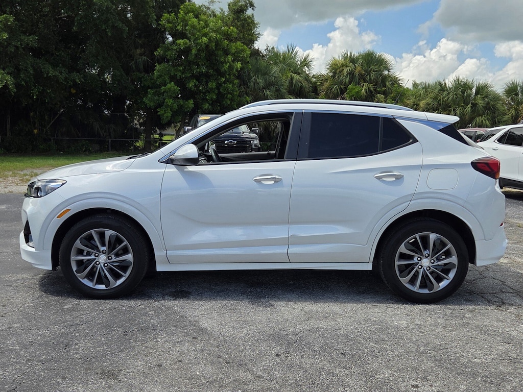 Used 2022 Buick Encore GX Select FWD Select