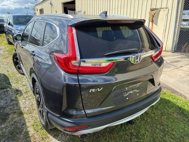 2017 Honda CR-V Touring photo 3
