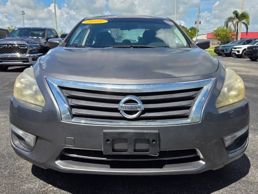 Used 2015 Nissan Altima 2.5 S Sedan