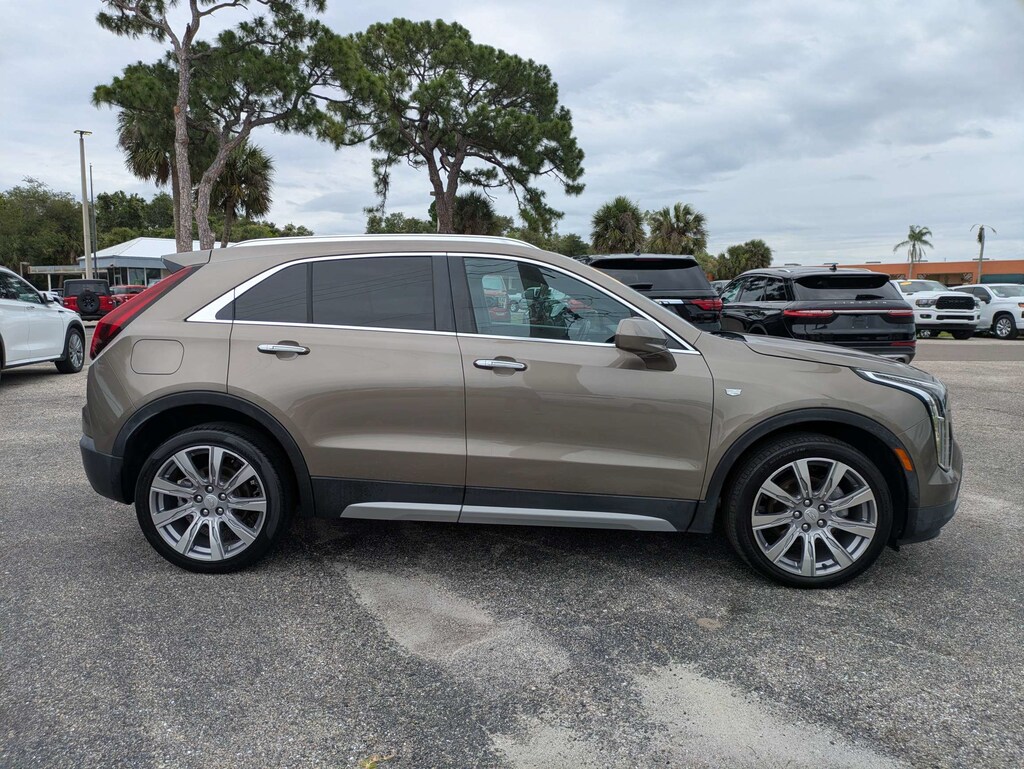 Used 2020 Cadillac XT4 FWD Premium Luxury FWD Premium Luxury