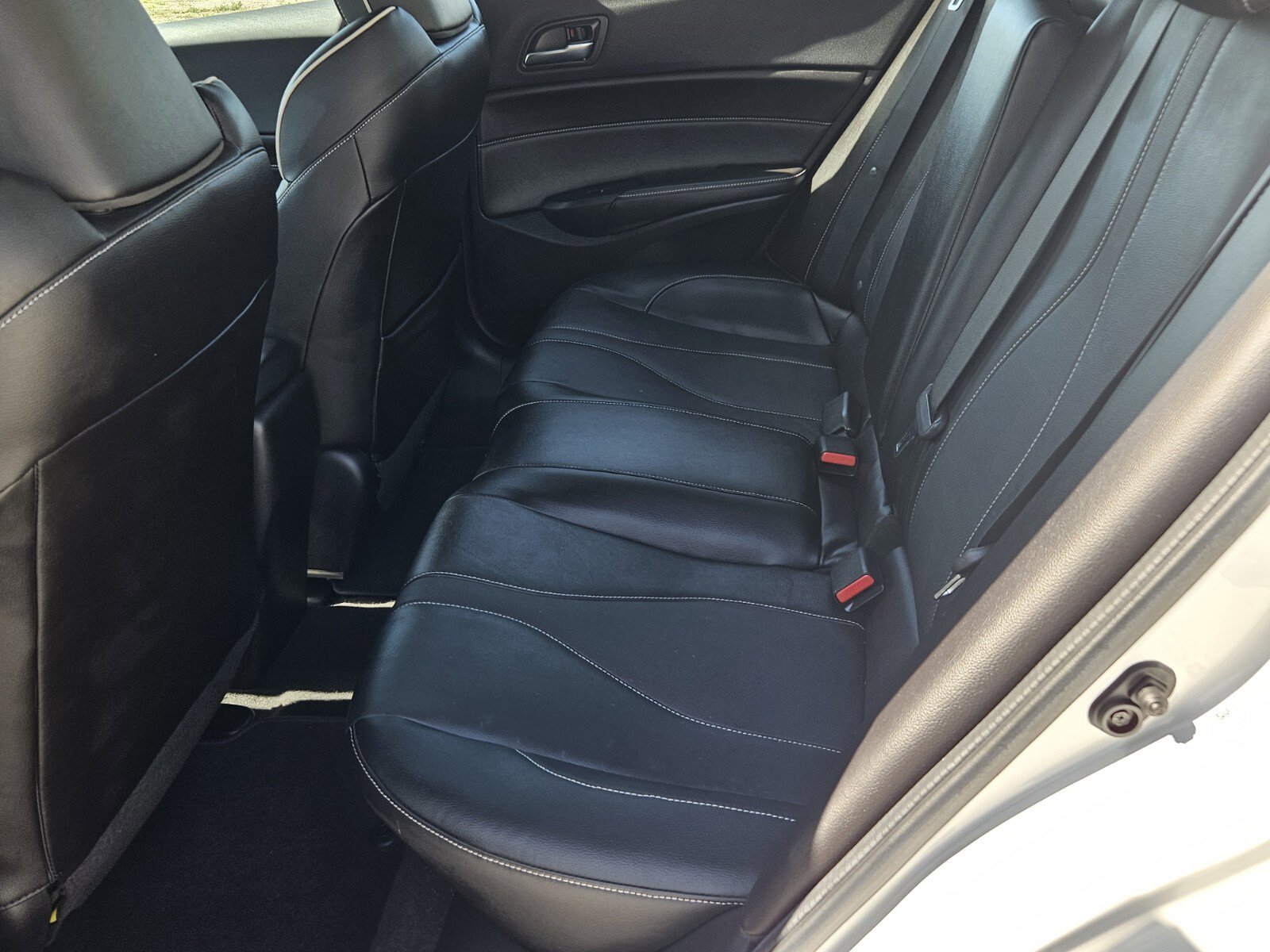 2019 Acura ILX Premium photo 4