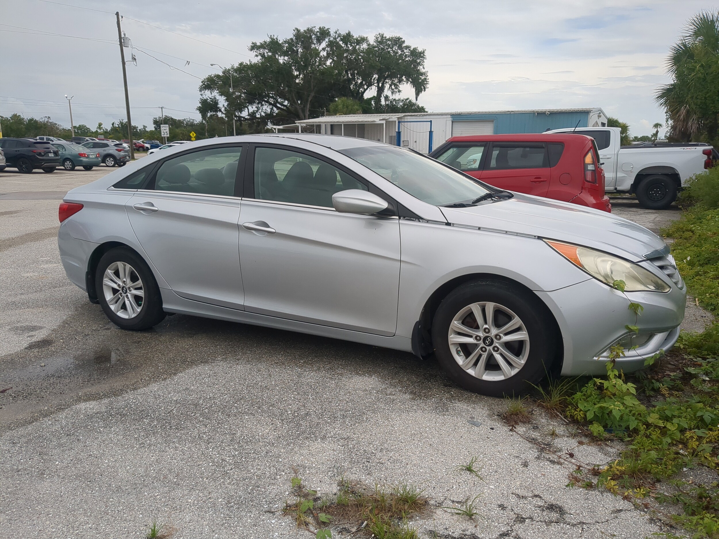 2013 Hyundai Sonata GLS photo 2