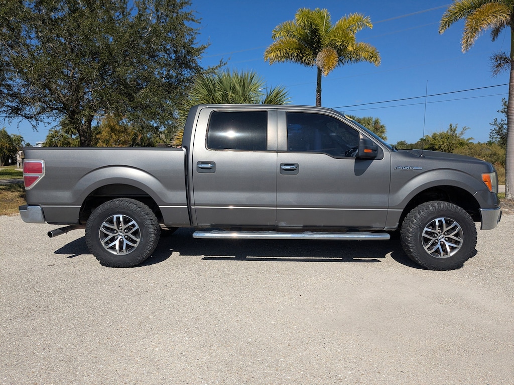 Used 2010 Ford F-150 XLT 2WD SuperCrew 145 XLT