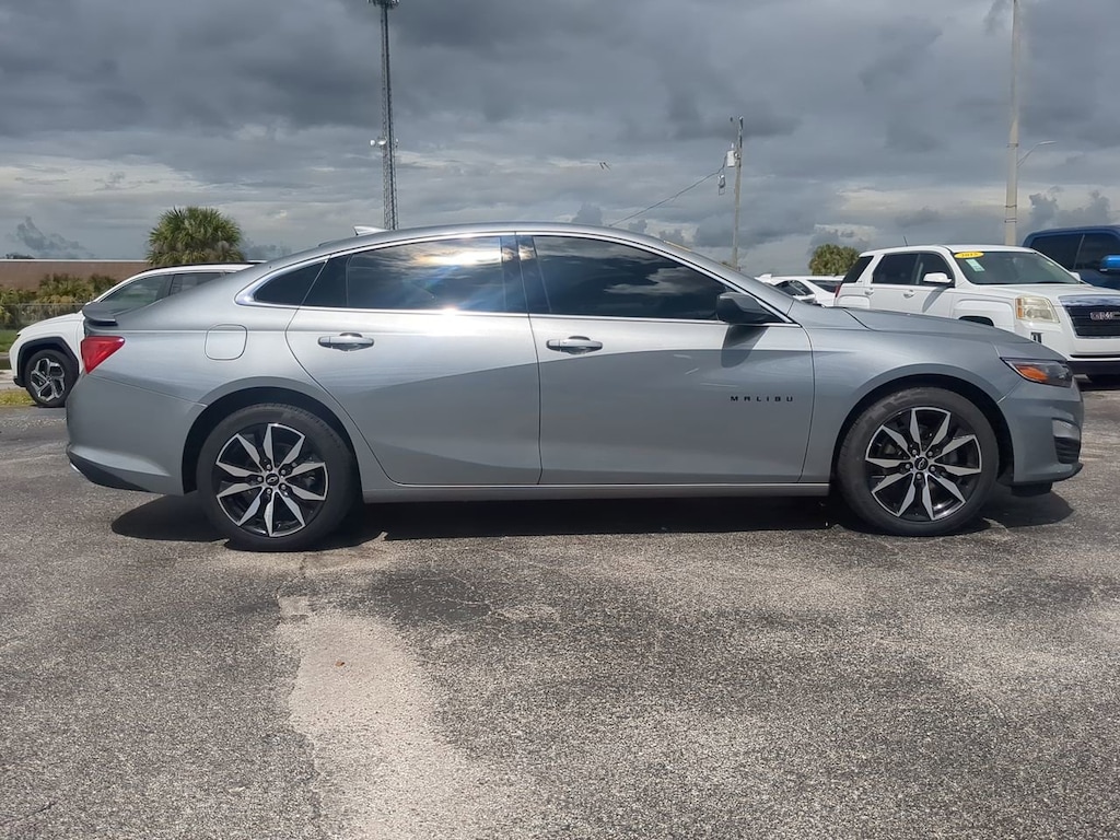Used 2024 Chevrolet Malibu RS Sedan