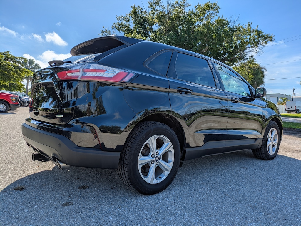 Used 2020 Ford Edge SE SE FWD