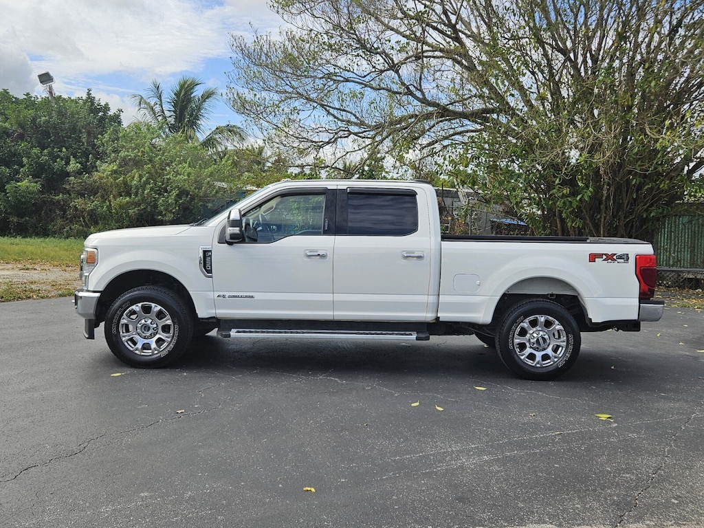 Used 2022 Ford Super Duty F-250 SRW LARIAT LARIAT 4WD Crew Cab 6.75 Box
