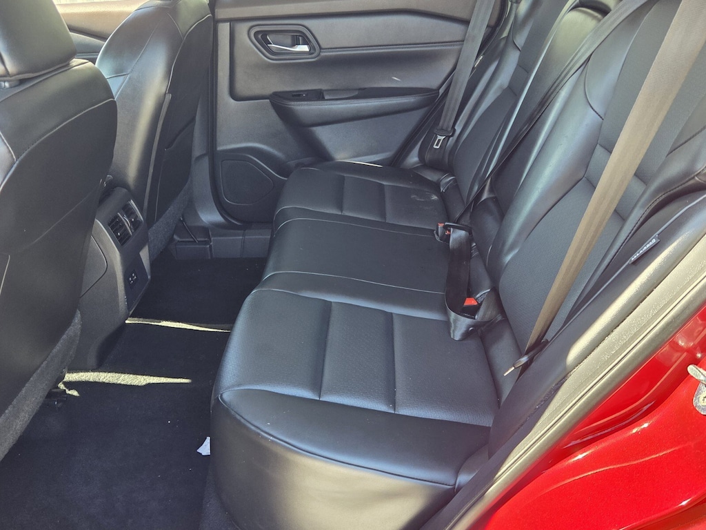 Used 2023 Nissan Rogue SV FWD SV