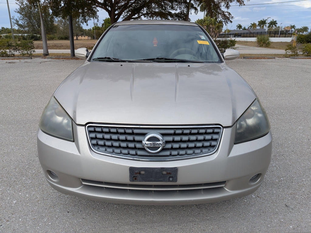 Used 2005 Nissan Altima 2.5 S Sedan