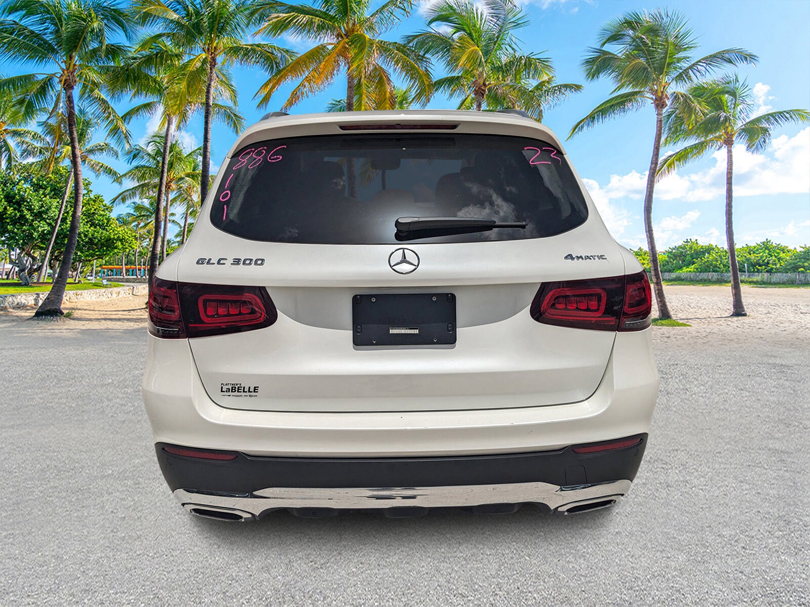 2021 Mercedes Benz GLC 300 photo 3