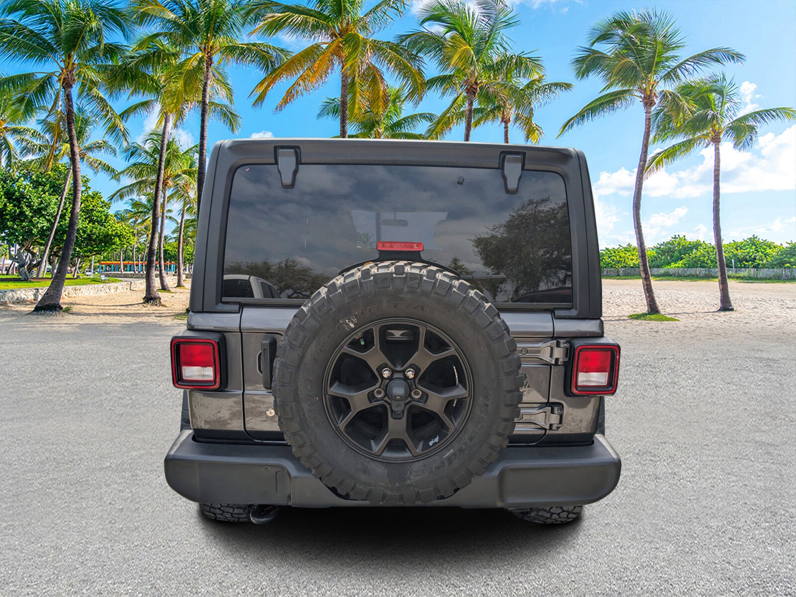 2022 Jeep Wrangler Unlimited Willys Sport photo 3