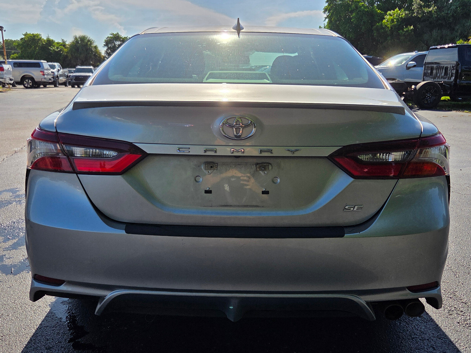 Used 2021 Toyota Camry SE Sedan