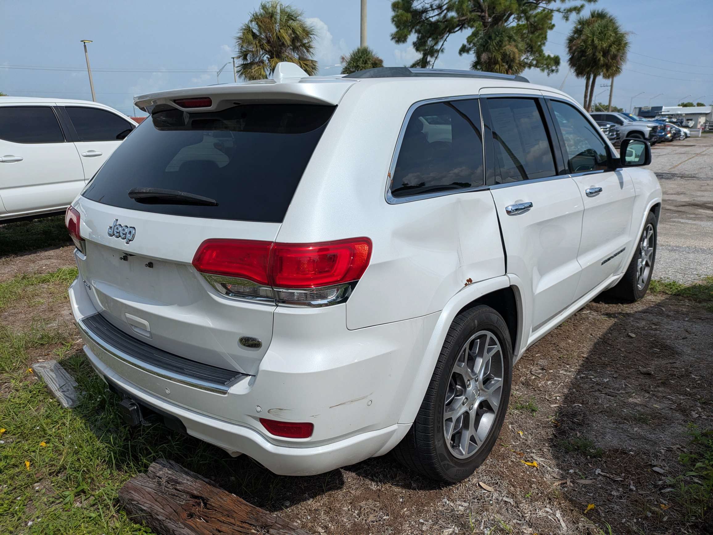 Used 2020 Jeep Grand Cherokee Overland SUV
