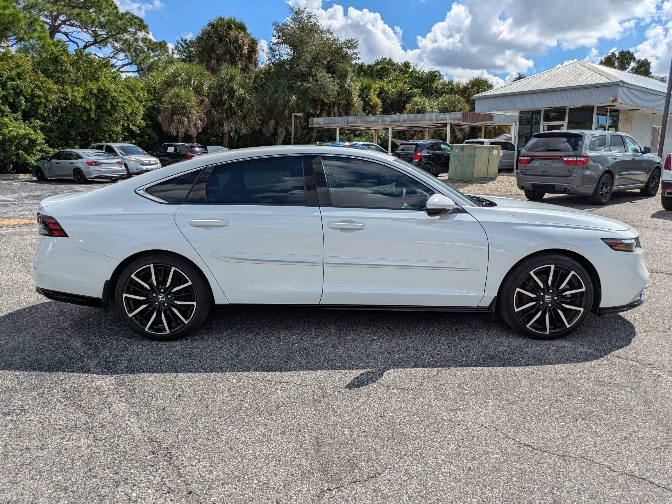 Used 2023 Honda Accord Hybrid Touring Sedan