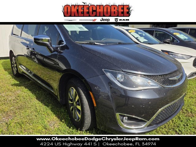 Used 2020 Chrysler Pacifica Hybrid Limited Van Passenger Van