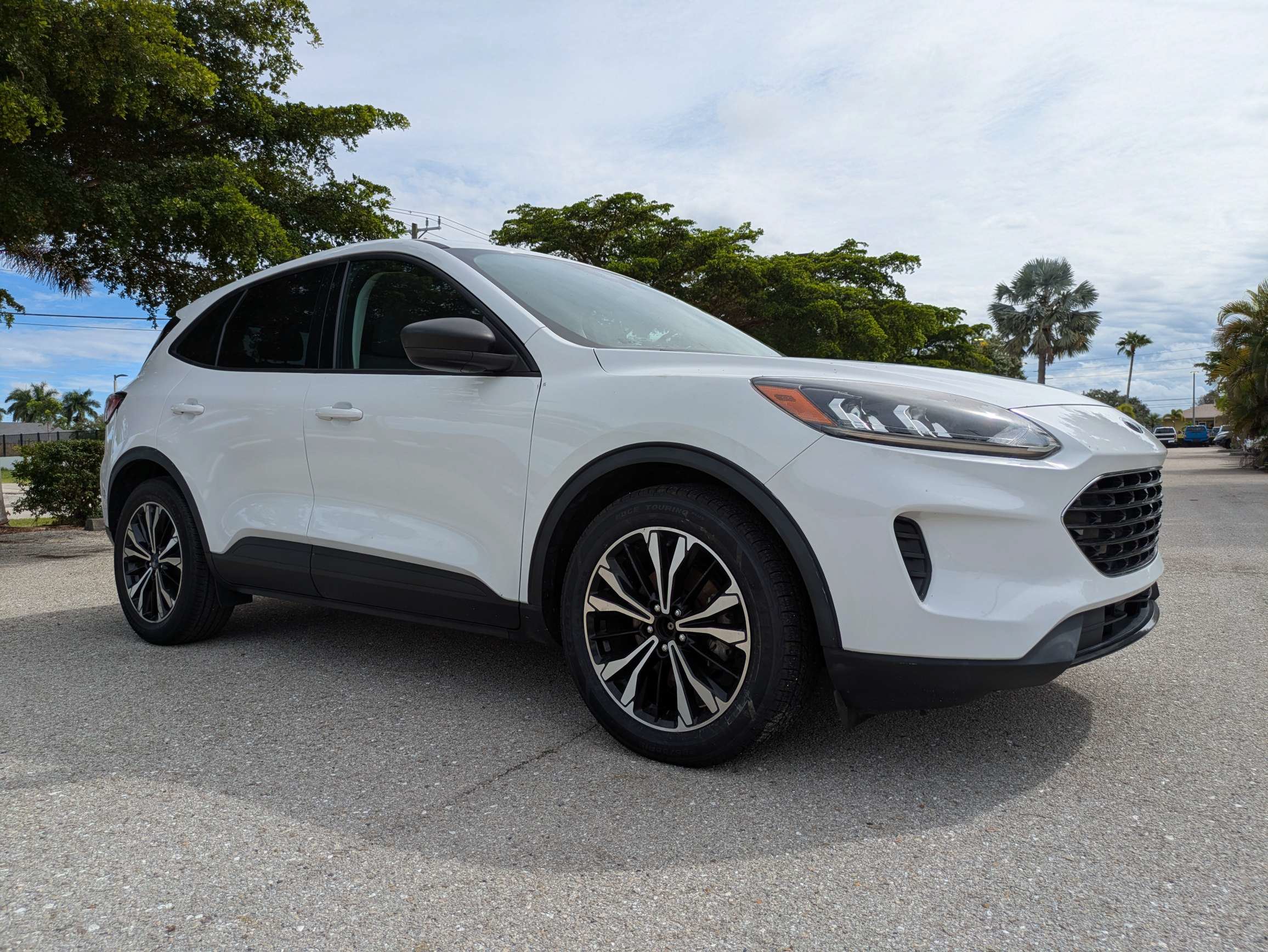 Used 2022 Ford Escape SE SUV