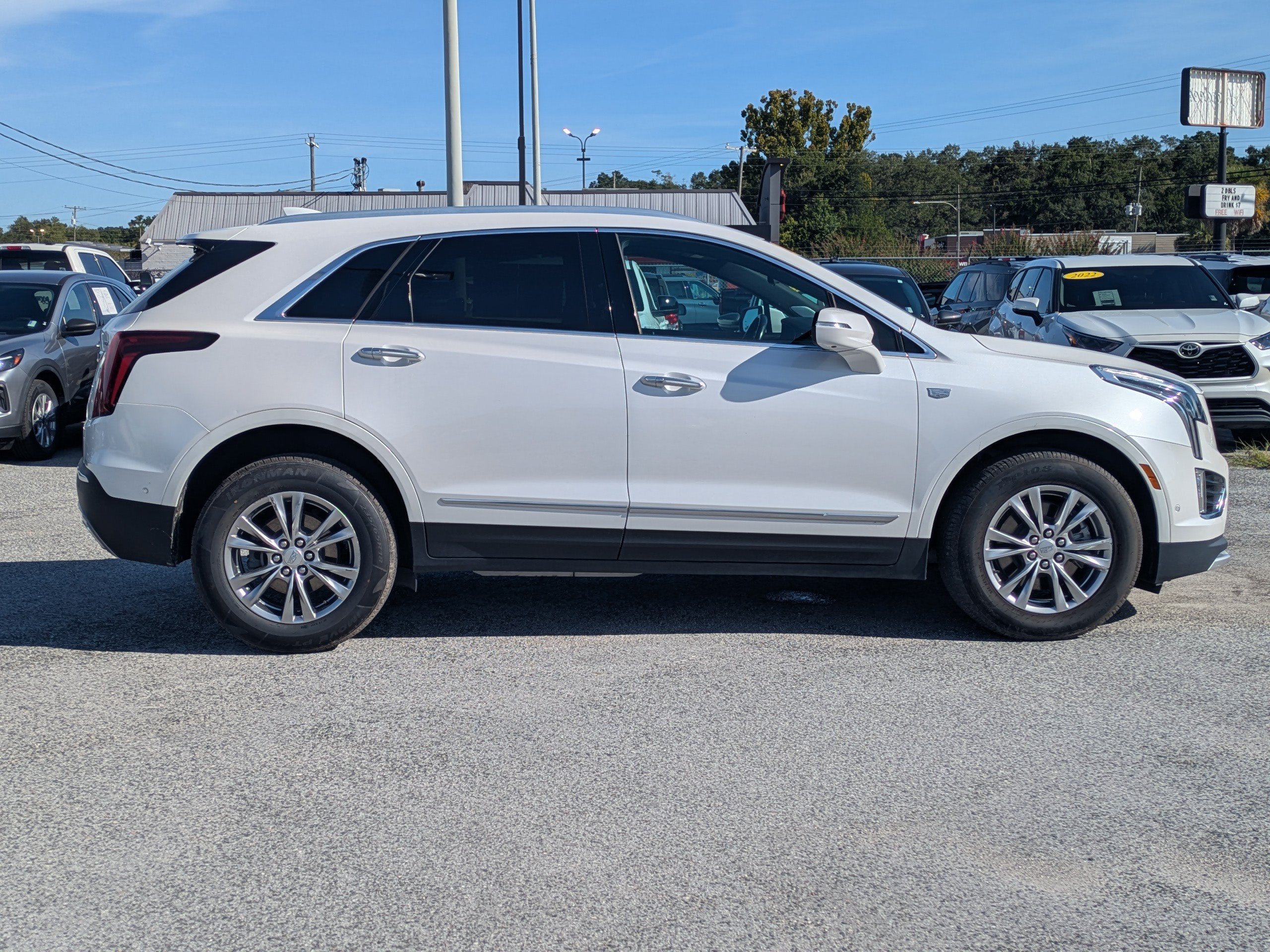 Certified 2022 CADILLAC XT5 Premium Luxury SUV