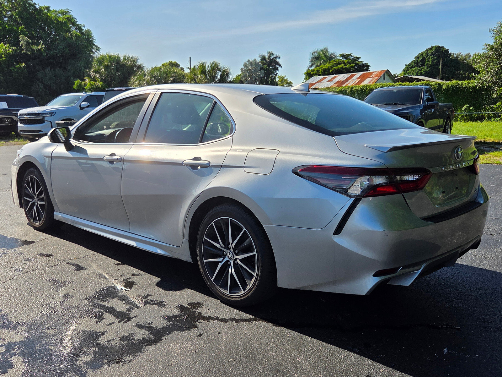 Used 2021 Toyota Camry SE Sedan