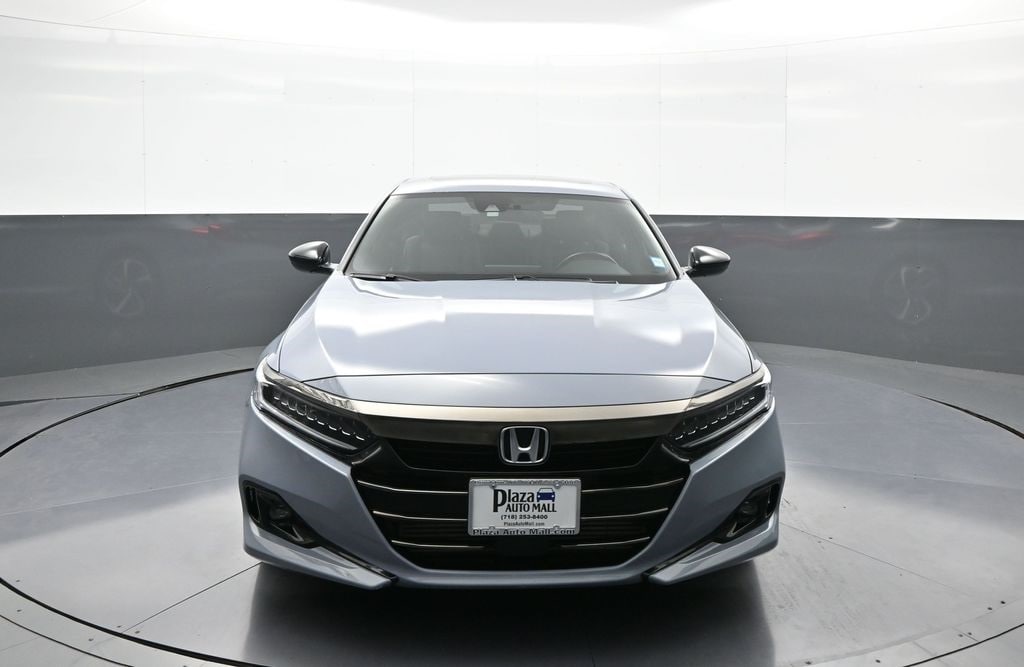 1HGCV2F38NA015635