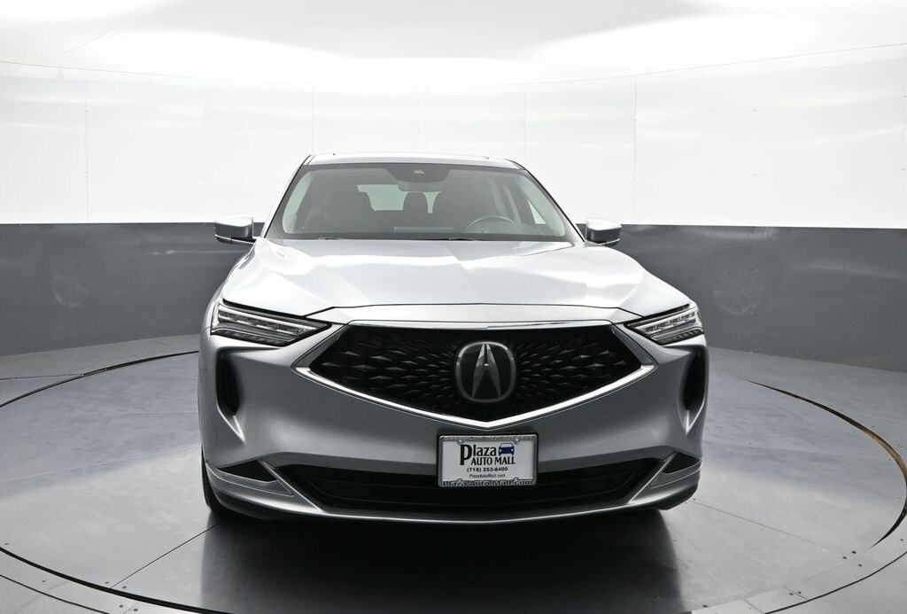 2022 Acura MDX photo 2