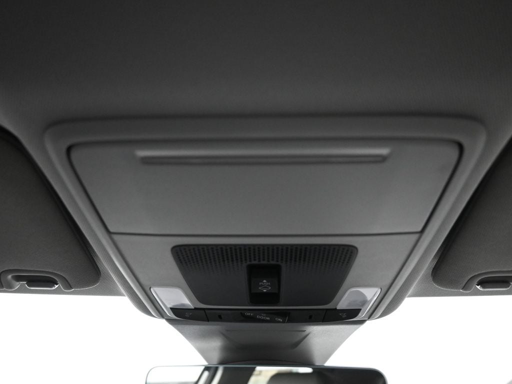 2025 Acura Integra Base - Photo 17