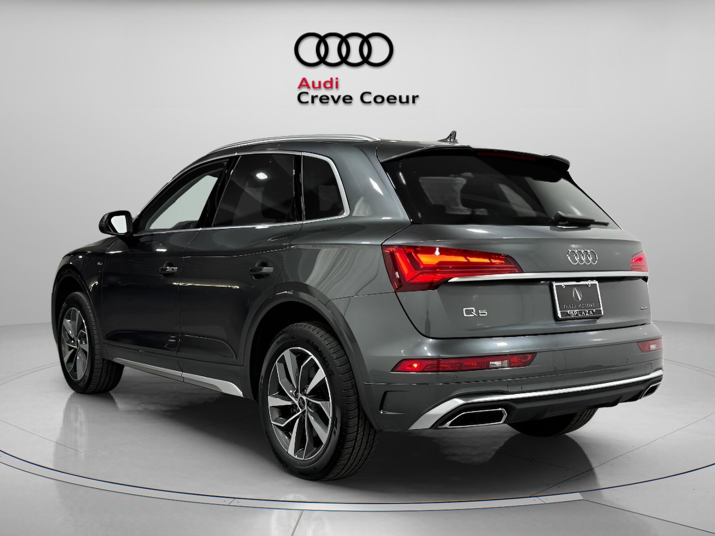 2025 Audi Q5 S line Premium photo 3