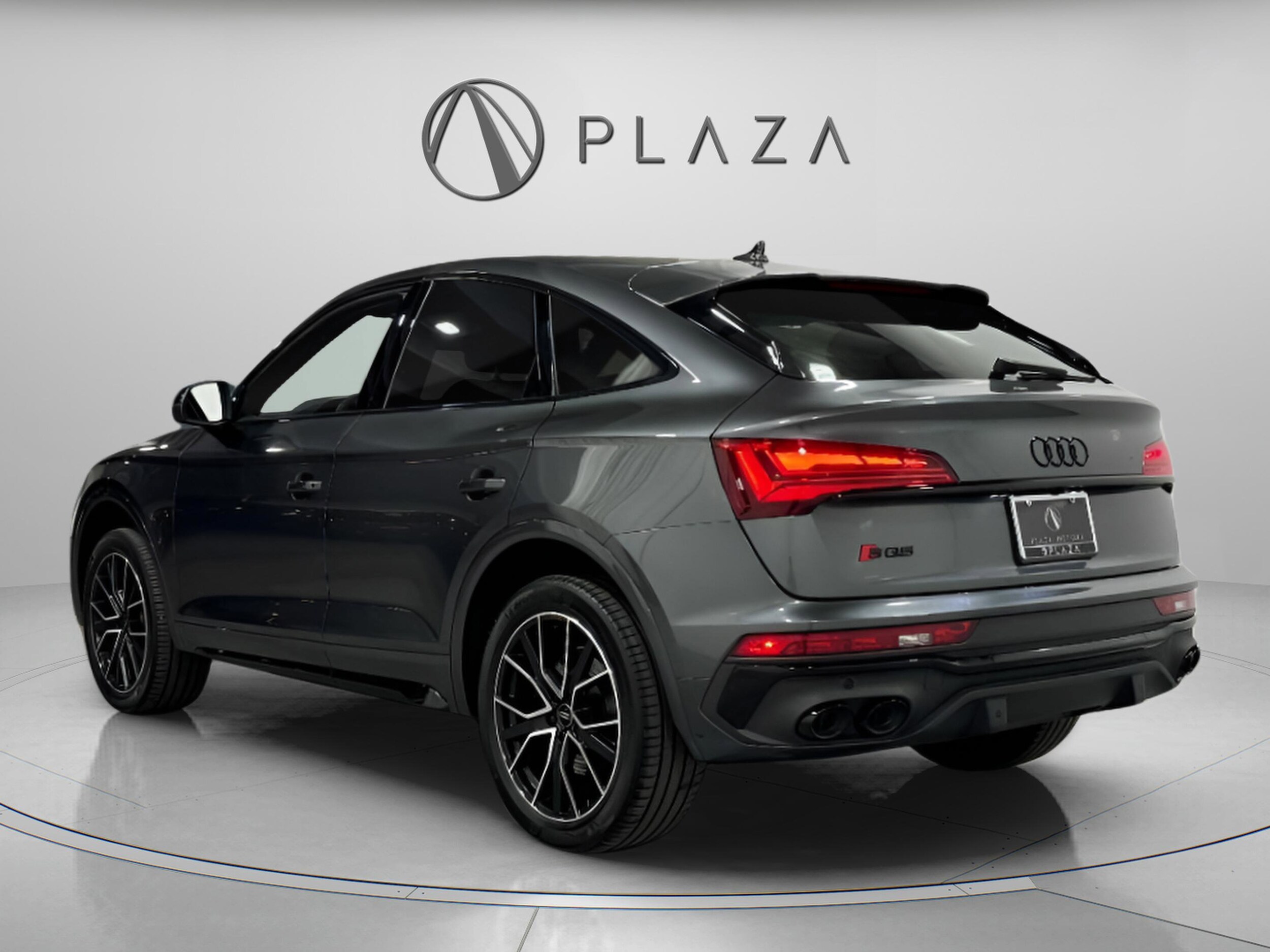2023 Audi SQ5 Premium Plus photo 2