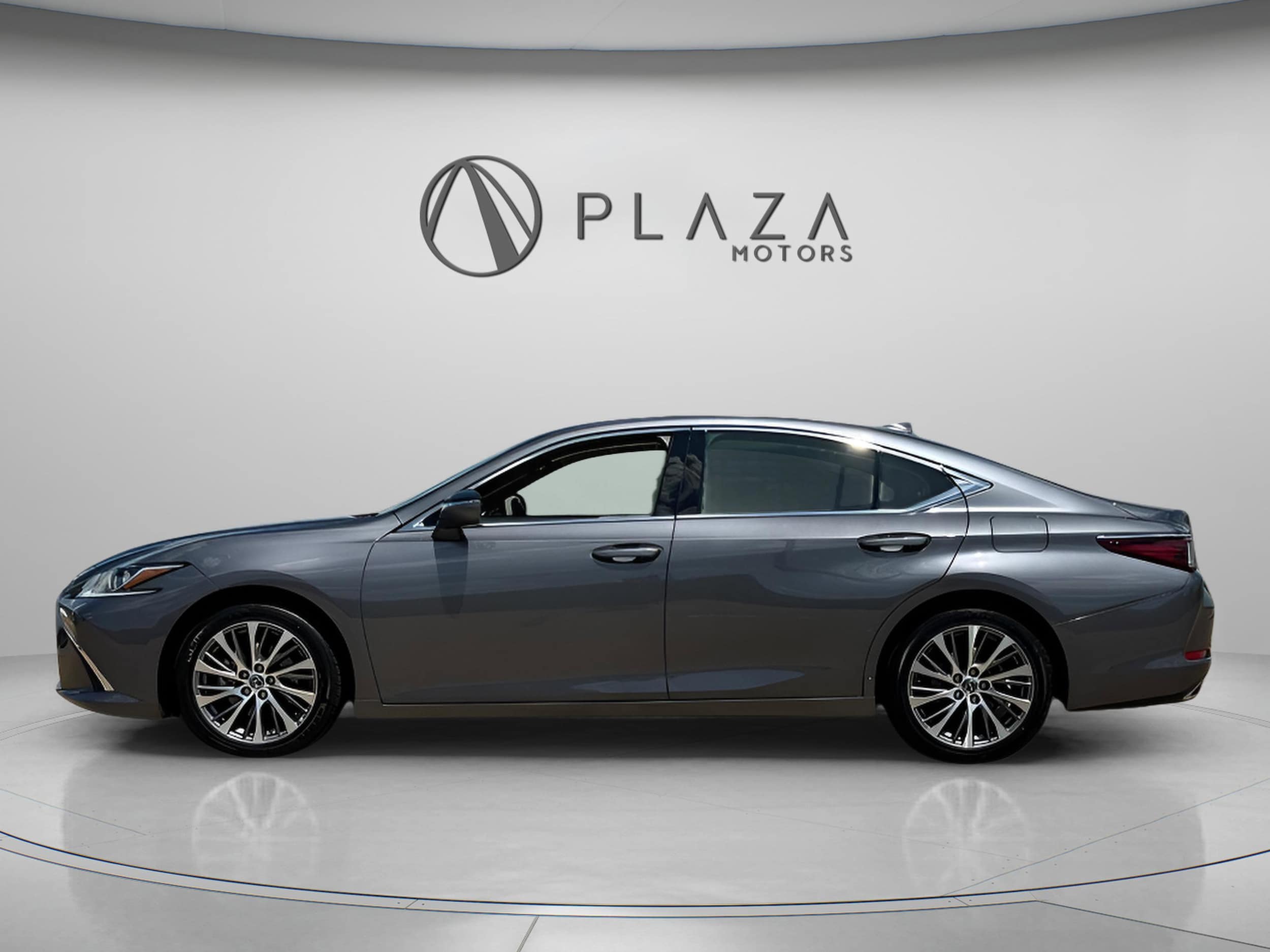 Used 2019 Lexus ES 350 with VIN 58ABZ1B13KU034993 for sale in Creve Coeur, MO