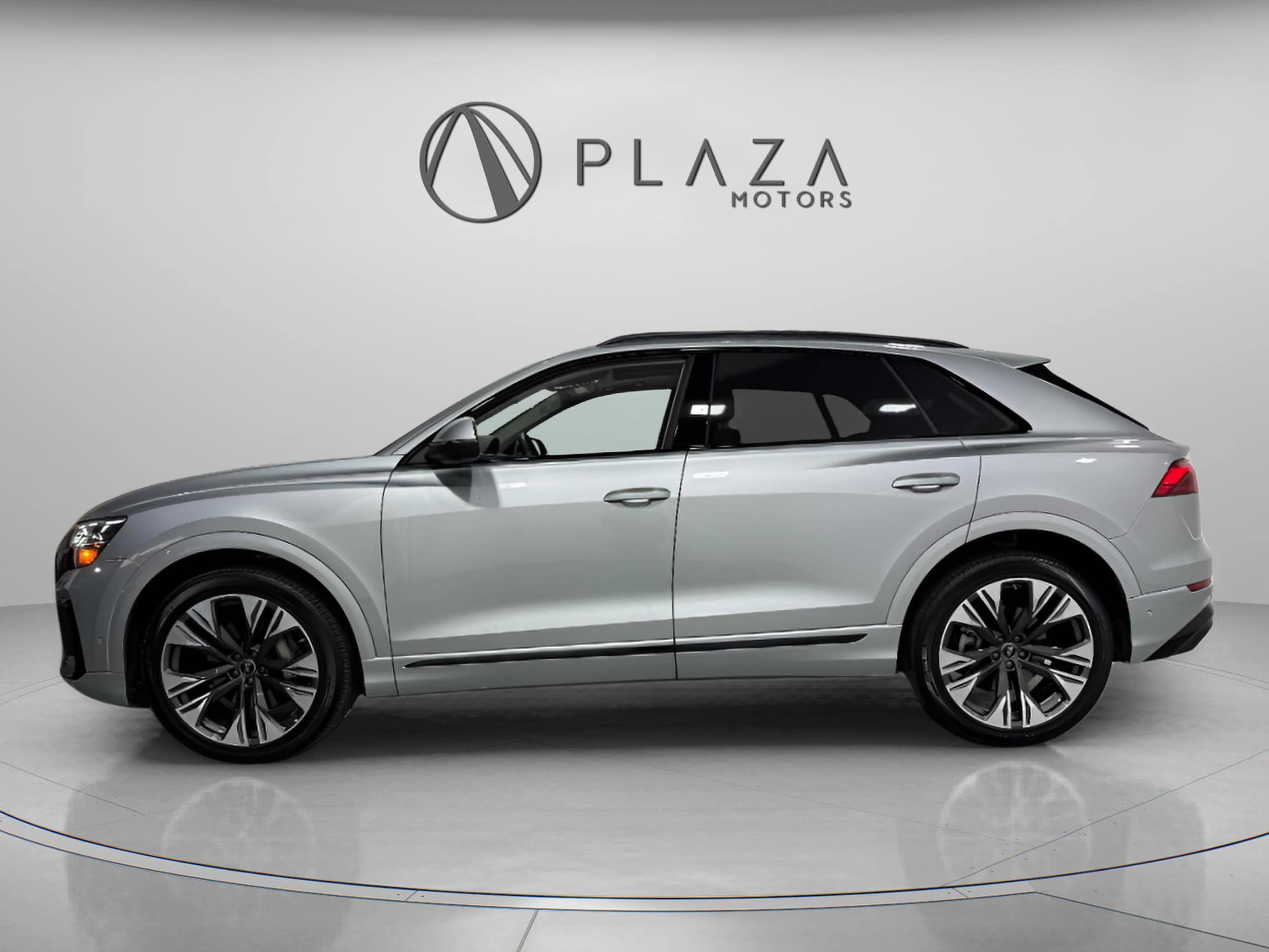 Certified 2025 Audi Q8 Prestige with VIN WA1FVBF1XSD003940 for sale in Creve Coeur, MO