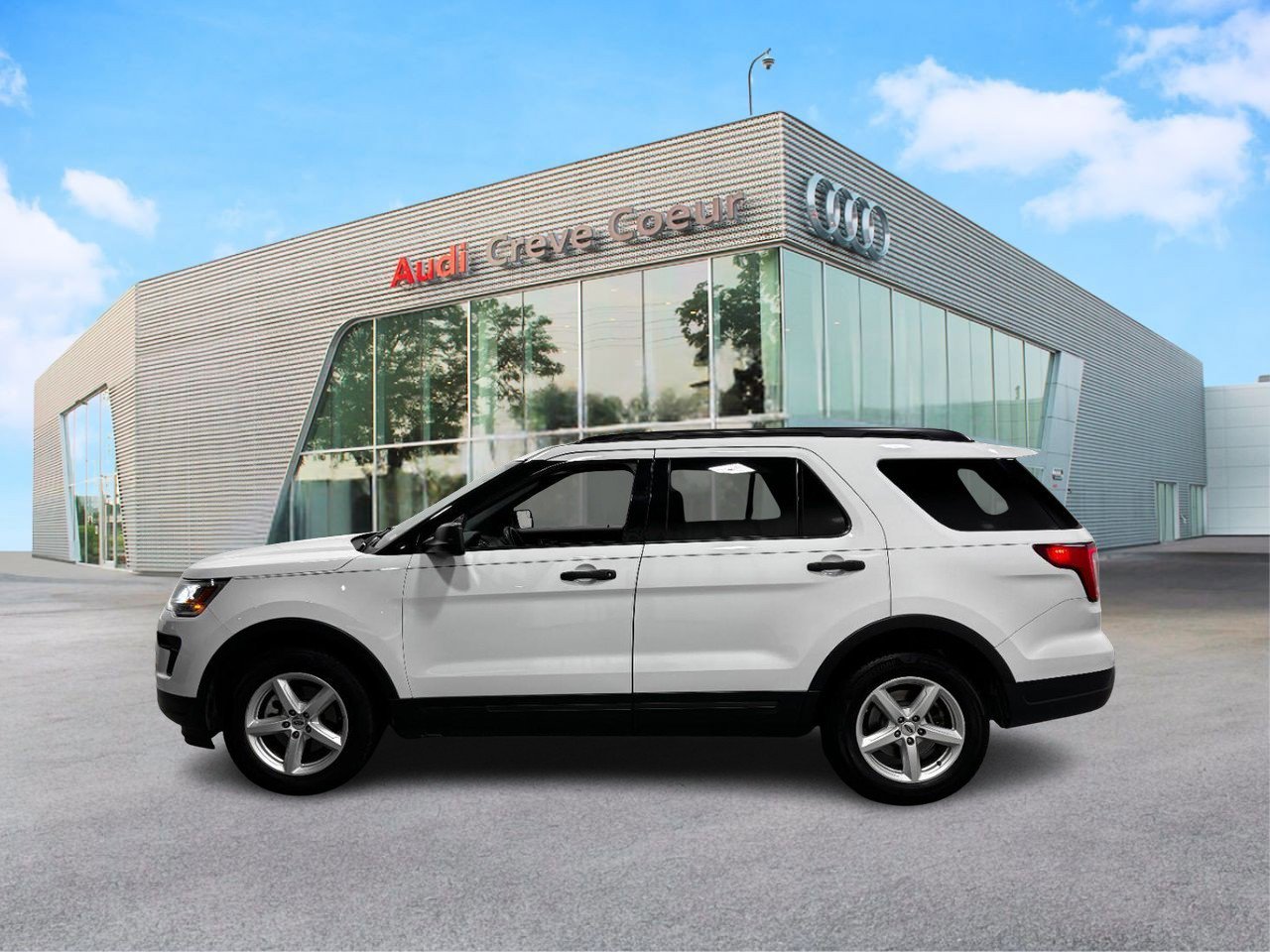 Used 2018 Ford Explorer Base with VIN 1FM5K7B82JGC27268 for sale in Creve Coeur, MO