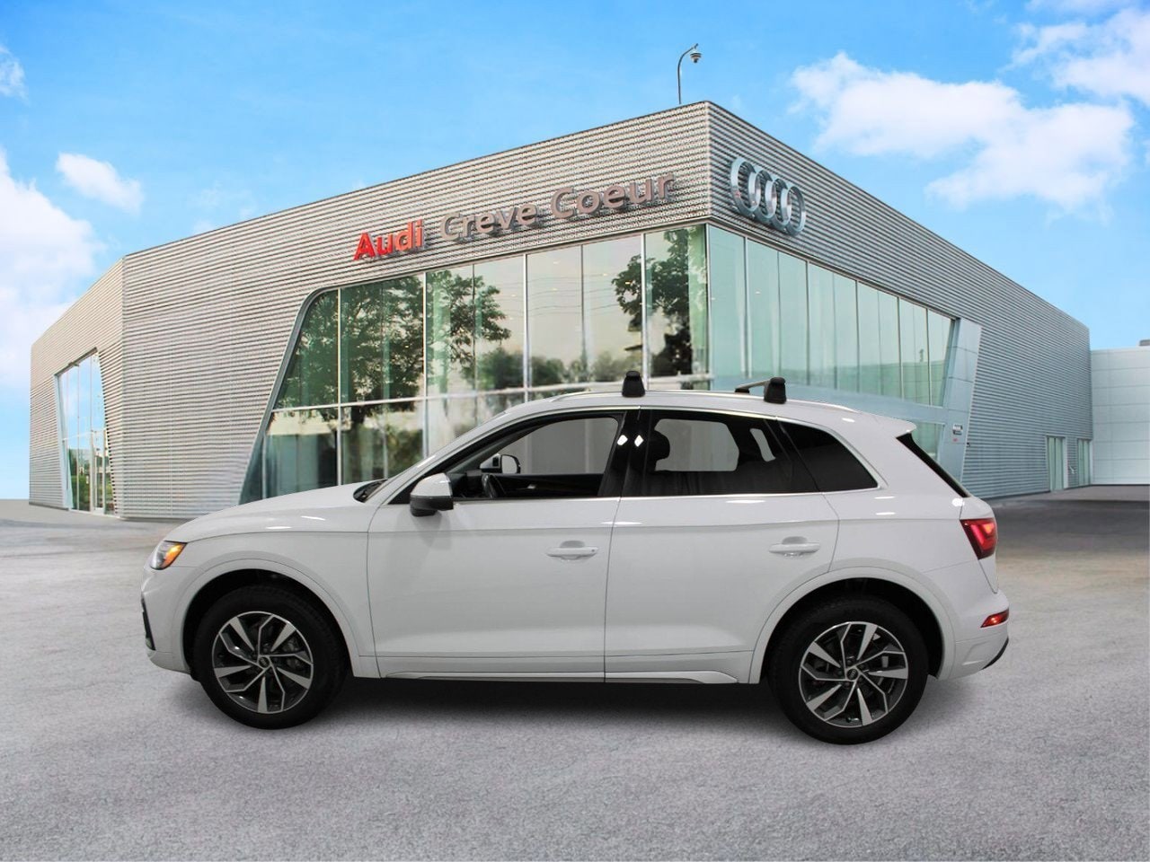 Used 2021 Audi Q5 Premium with VIN WA1AAAFY0M2103430 for sale in Creve Coeur, MO