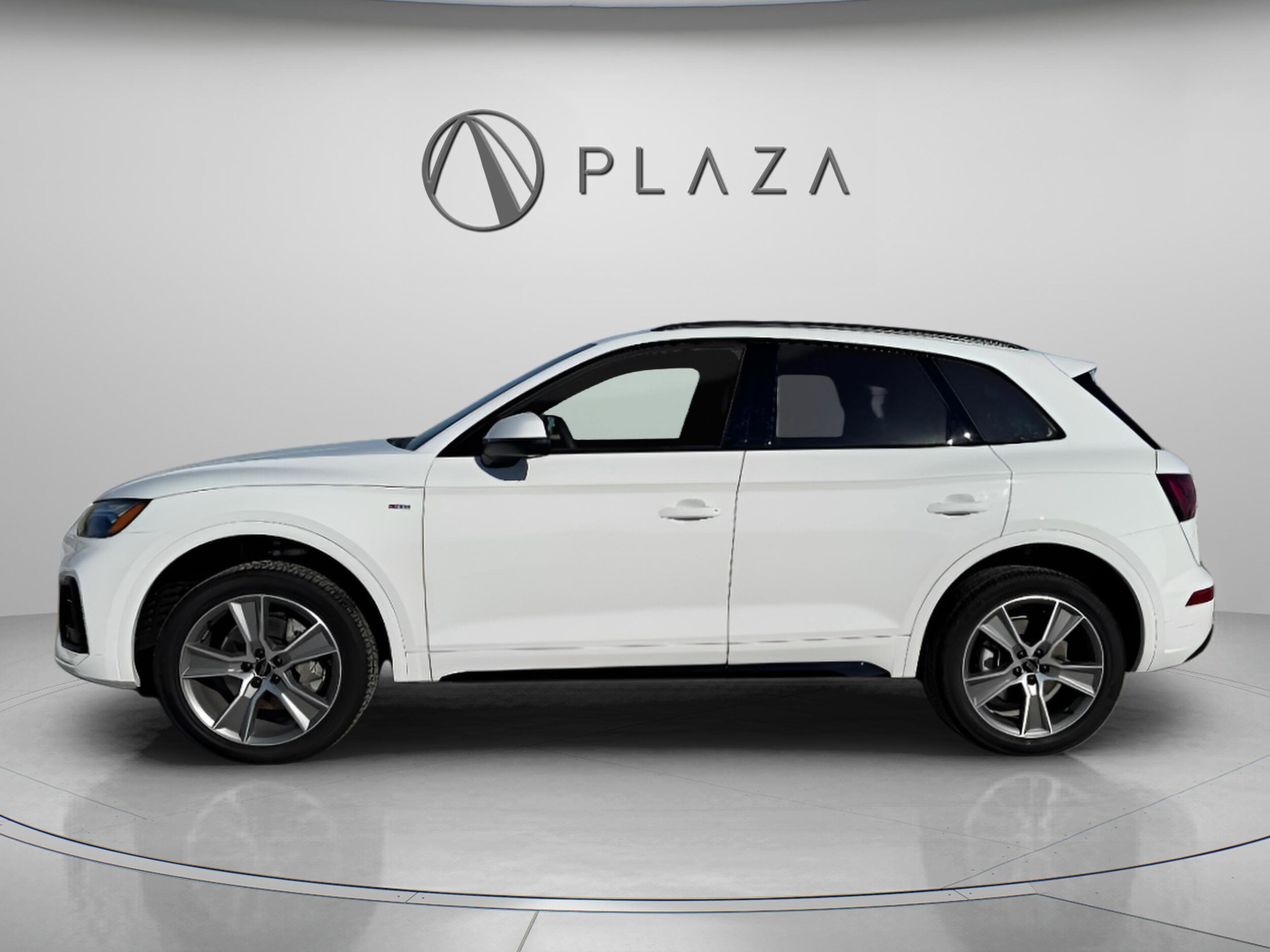 2025 Audi Q5 S line Premium photo 2