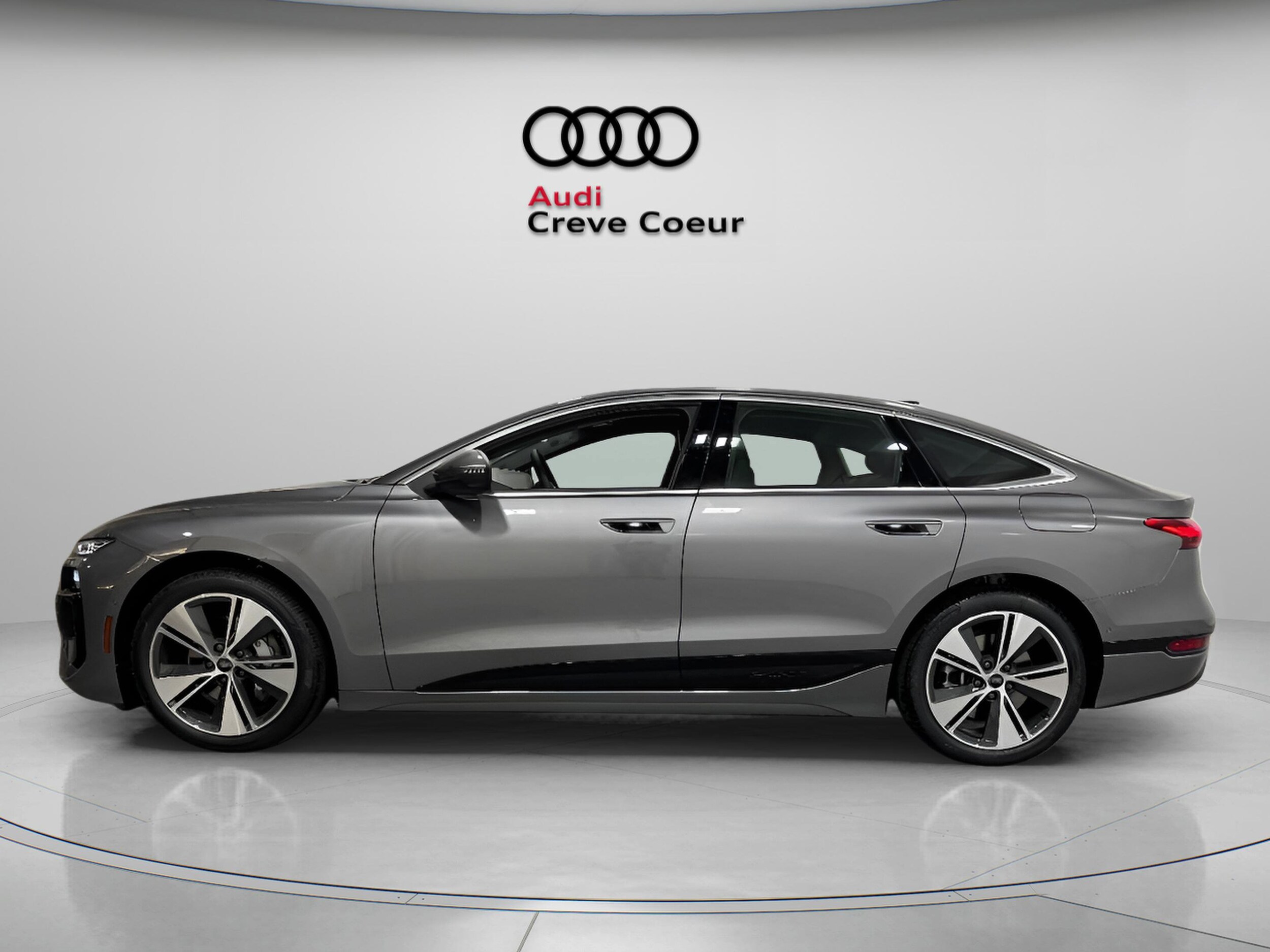 2025 Audi A6 Premium Plus photo 2