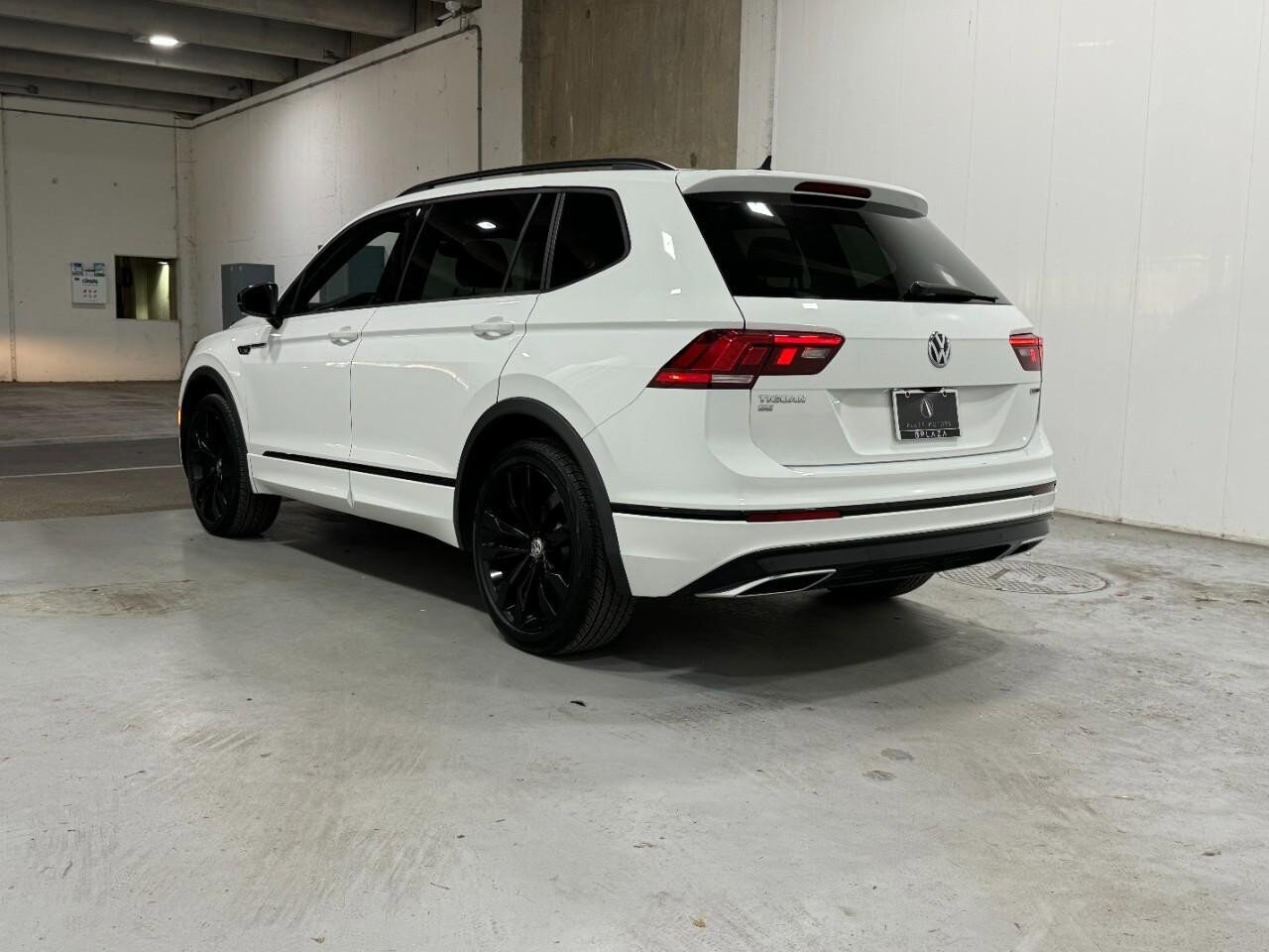2021 Volkswagen Tiguan SE R-Line Black photo 3