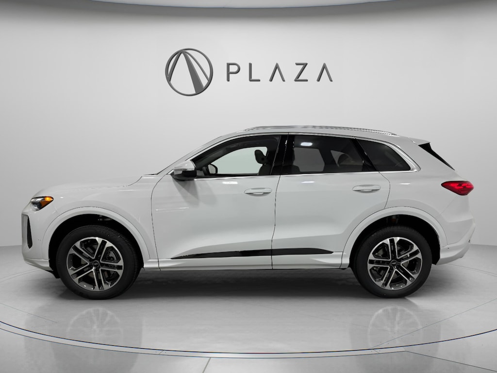 New 2025 Audi Q5 2.0T Premium SUV