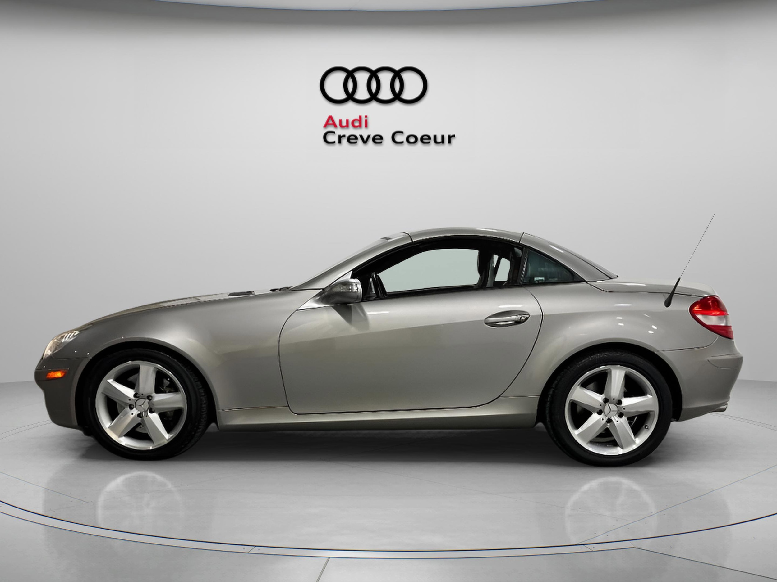 Used 2005 Mercedes-Benz SLK-Class SLK350 with VIN WDBWK56F15F027885 for sale in Creve Coeur, MO