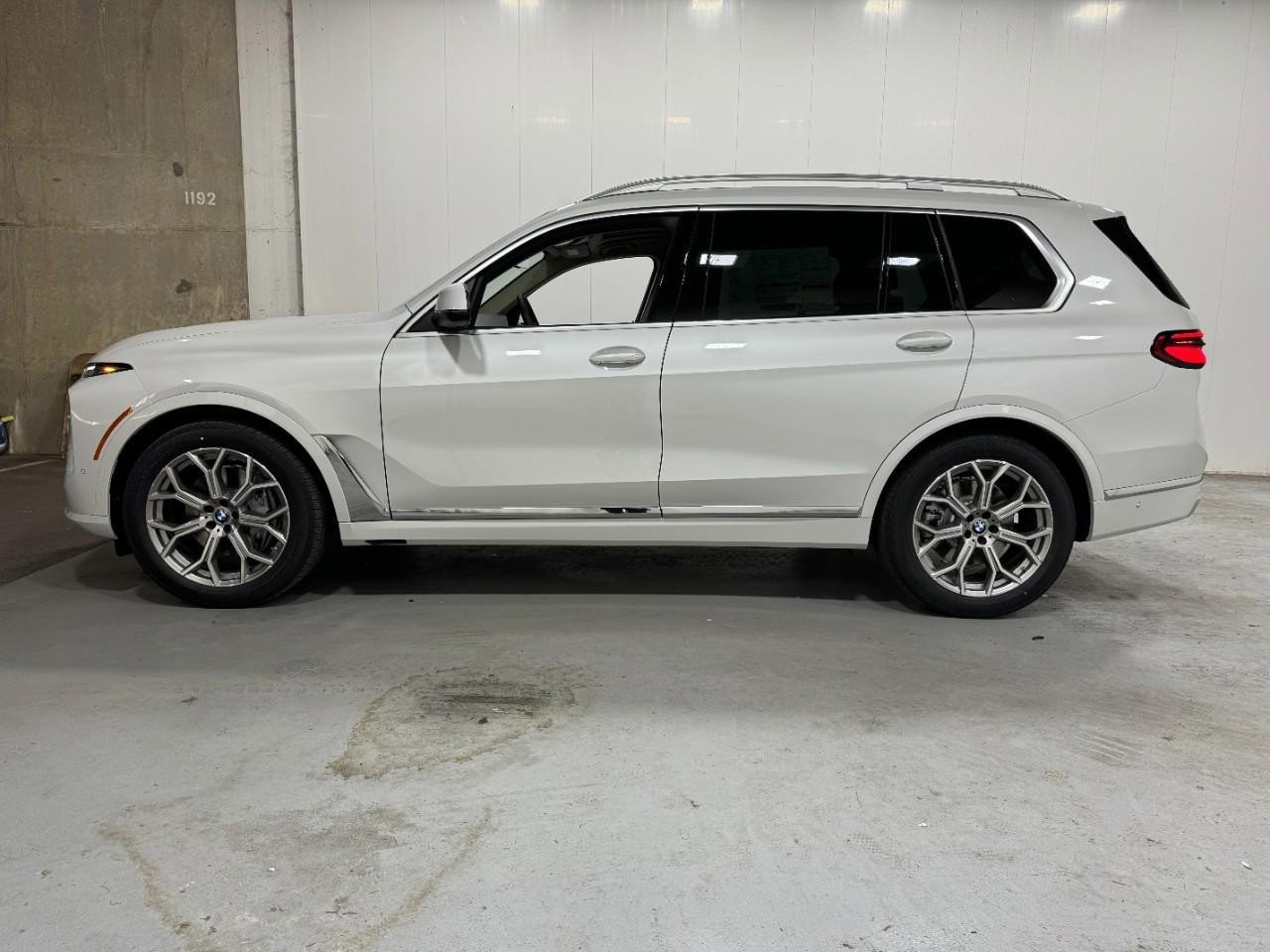 2026 Bmw X7 xDrive40i photo 2