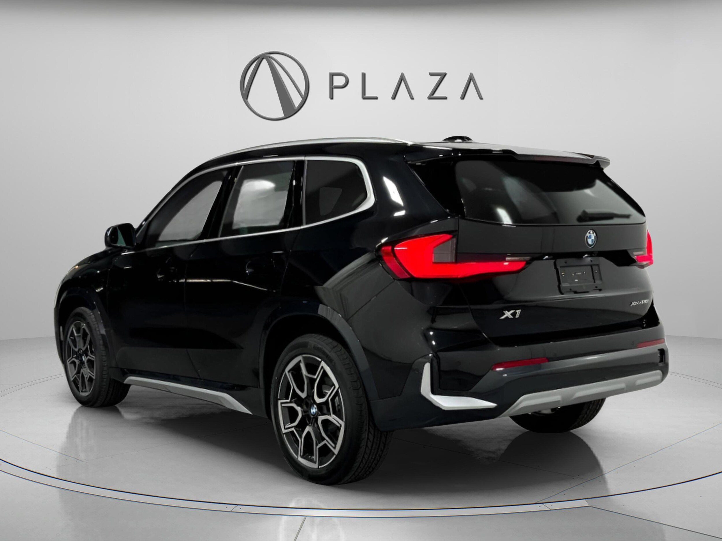 2026 Bmw X1 XDrive28i photo 3