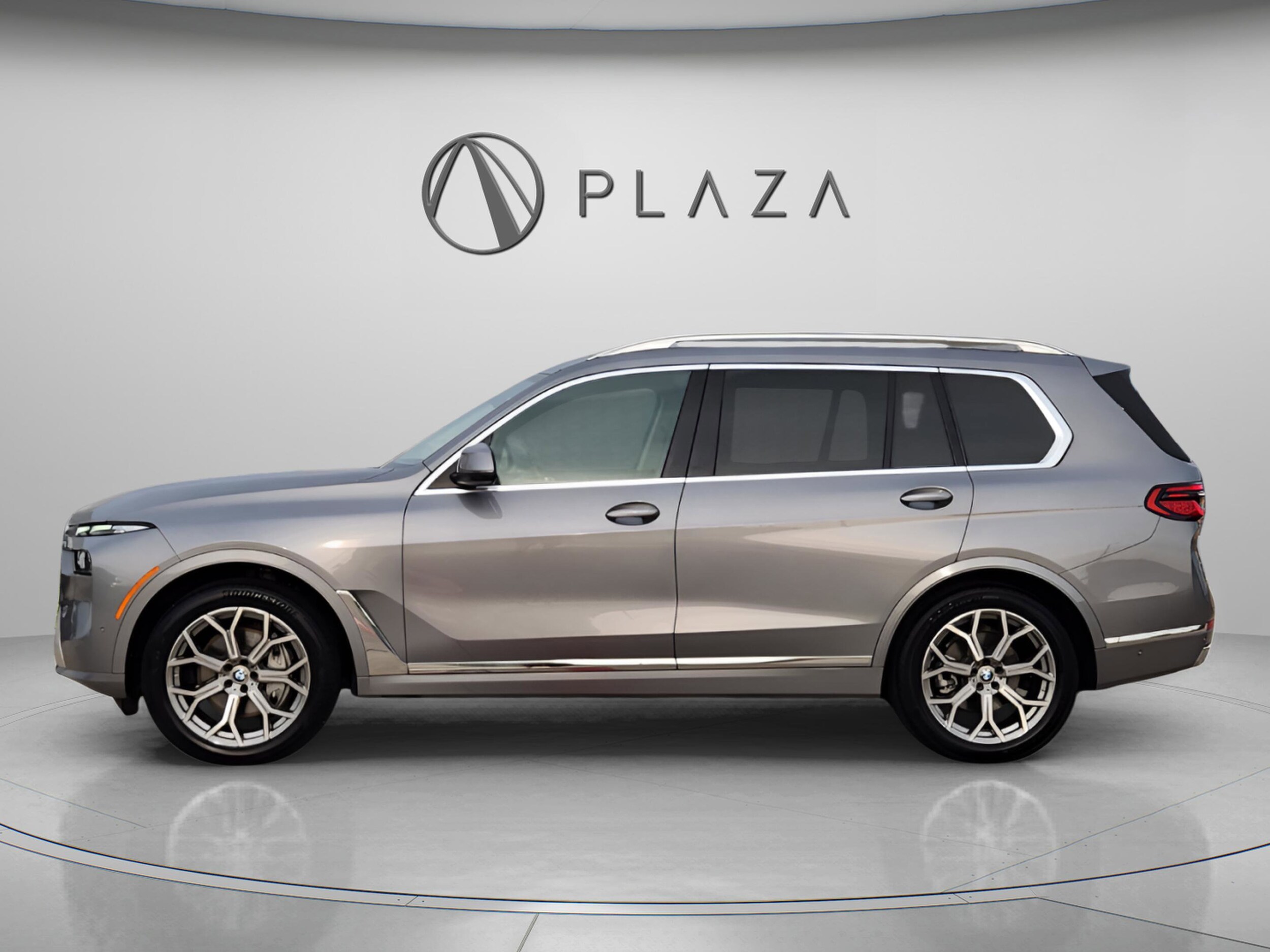 2023 Bmw X7 xDrive40i photo 2