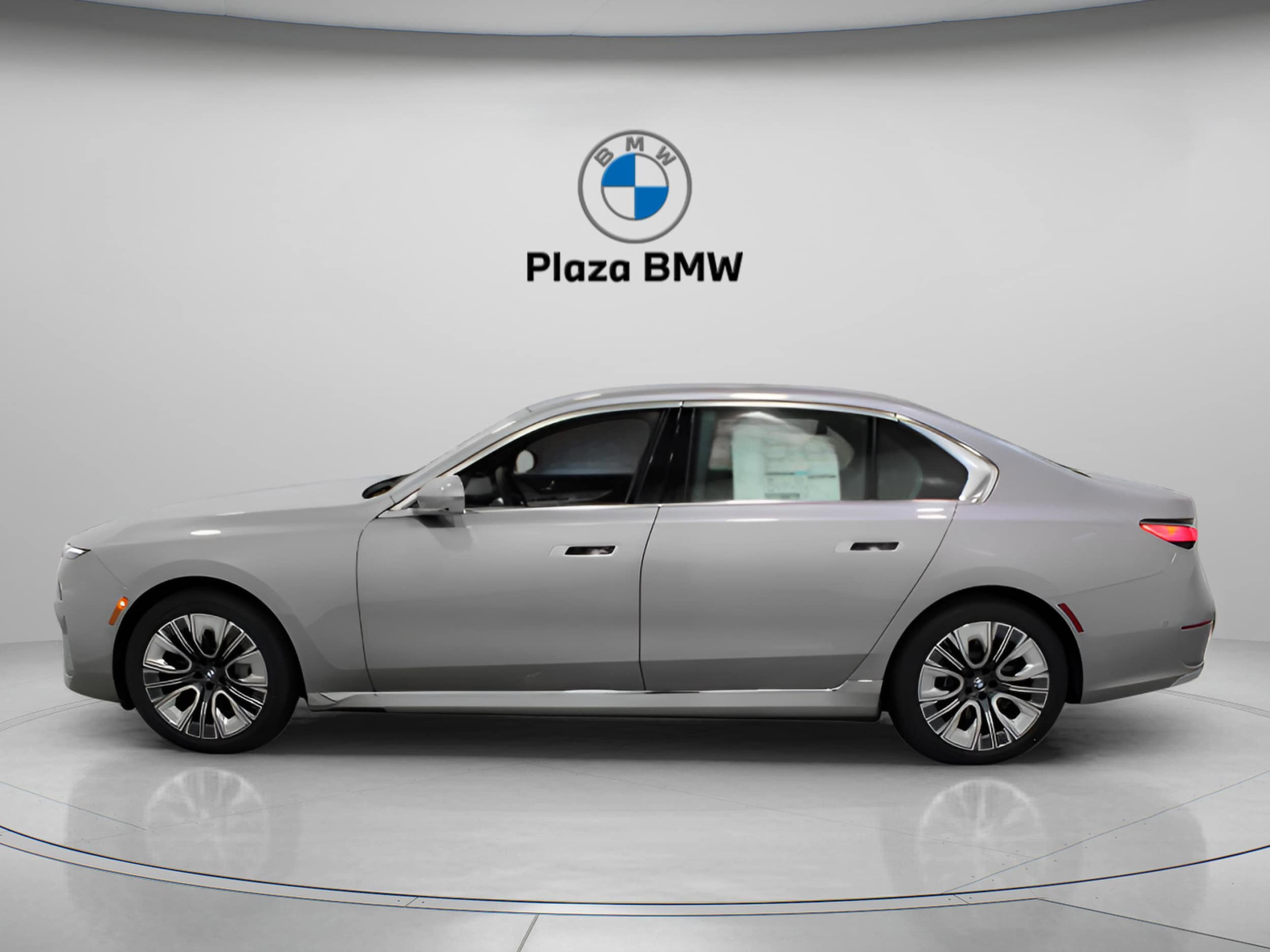 Used 2024 BMW i7 Base with VIN WBY43EJ0XRCR79847 for sale in Creve Coeur, MO