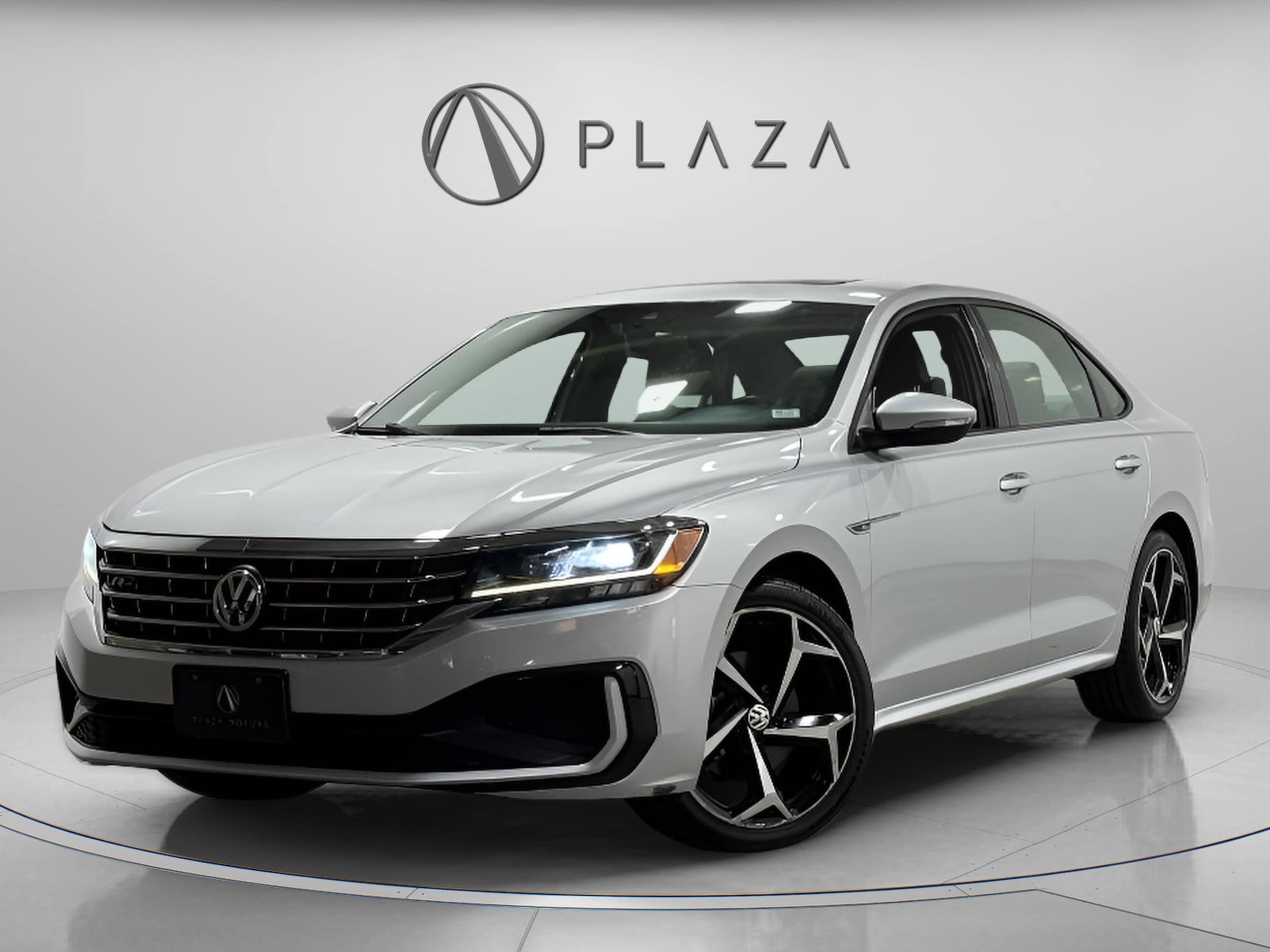 2021 Volkswagen Passat R-Line