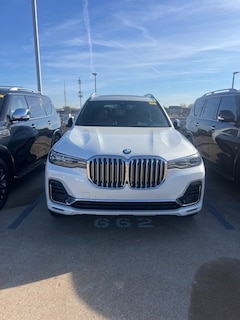 2021 BMW X7
