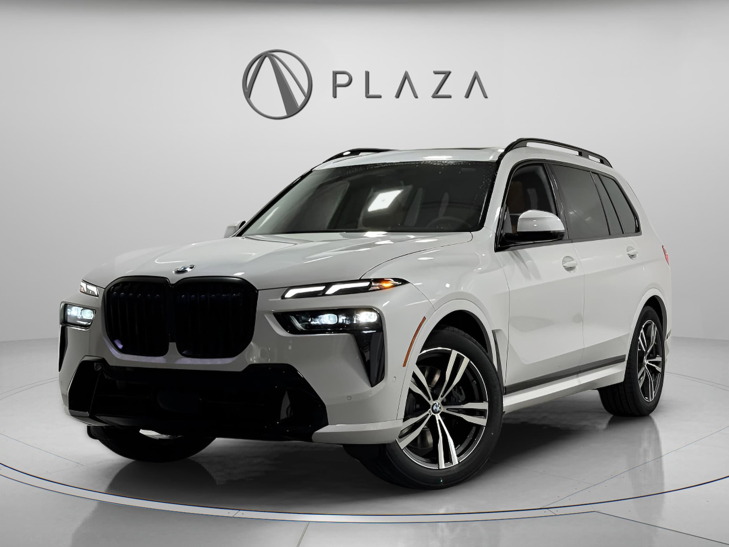 2026 BMW X7 40i's photo