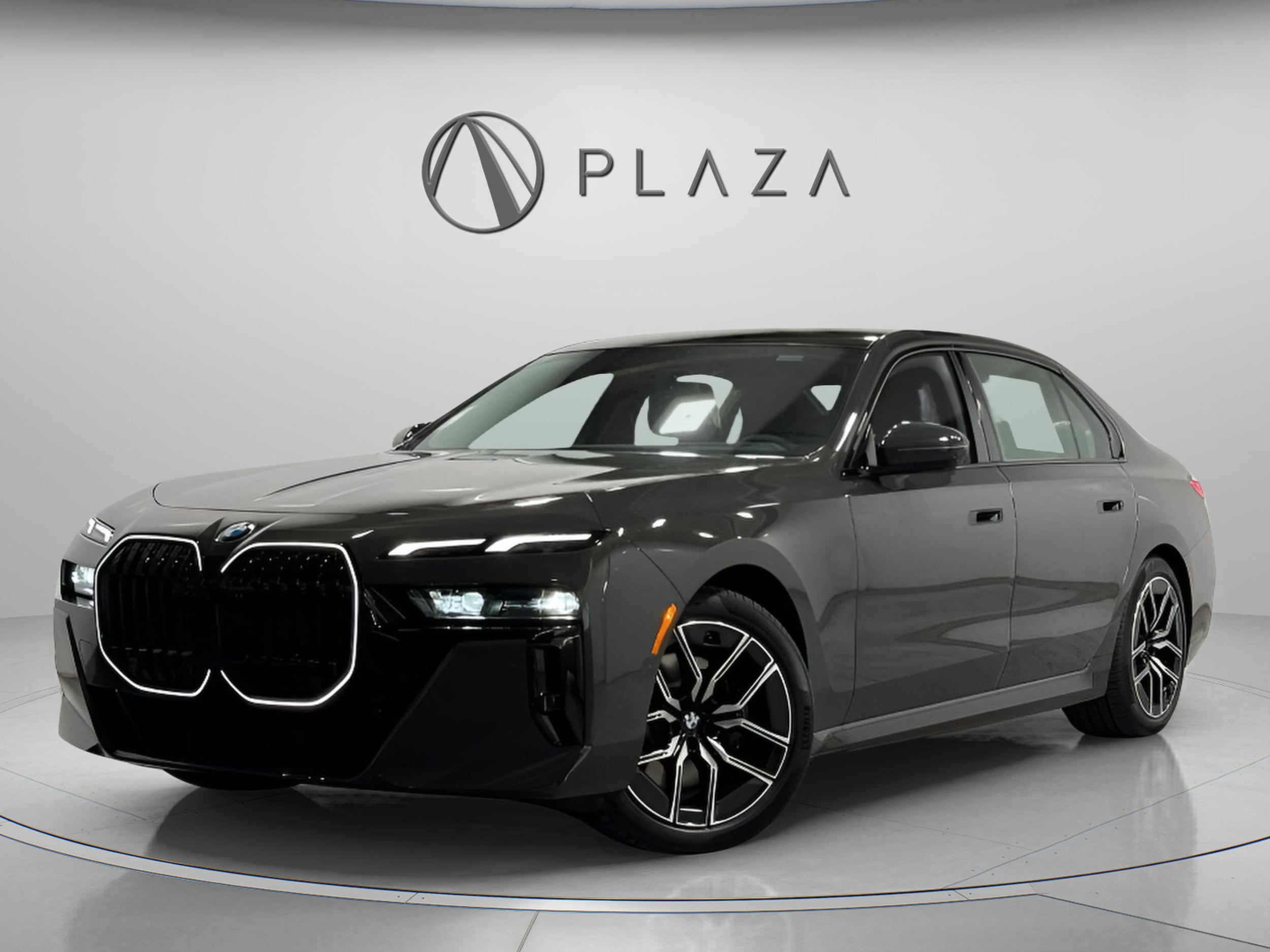 2026 BMW 7 Series 740i's photo